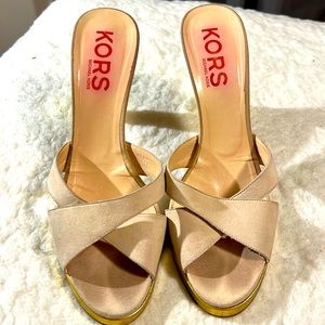 Kors by Michael kors crisscross, suede sandal women’s size 10 made in Italy
